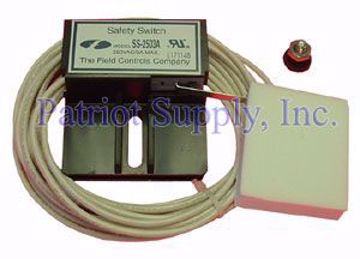 Picture of 46347400 FIELD CONTROLS CFS-1 SECONDARY SAFETY FLOAT SWITCH