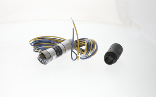 Picture of NEMA 4 UV SCANNER, 1/2 NPT, 11 FT SHIELDED CABLE WITH INSULA