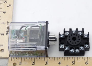 Picture of 10K 120V 11PIN LEVEL CNTRL RLY