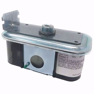 Picture of SENSITIVE DIFFERENTIAL PRESSURE SWITCH SPDT .15 - 12 INCH WC