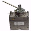 Picture of 4200-007 Robert Shaw Commercial gas thermostat, 150-500F Model type FDO 1/2" pipe connections with 48" capillary & 1/4" x 8-7/16" bulb.