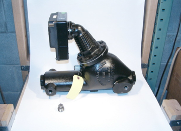 Picture of 157S-RL HIGH PRESSURE LEVEL CONTROL WITH SNAP SWITCH (Part Number 176902)