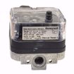 Picture of C6097A3095 HONEYWELL .4-4 IN WC BREAK ON FALL MANUAL RESET  PRESSURE SWITCH